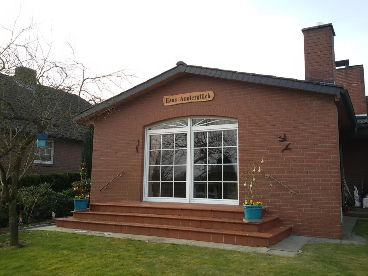 Ferienhaus Anglerglueck Hemmoor Exterior photo